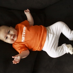 2010 10 01 - Aenea in Mintzkov tshirt